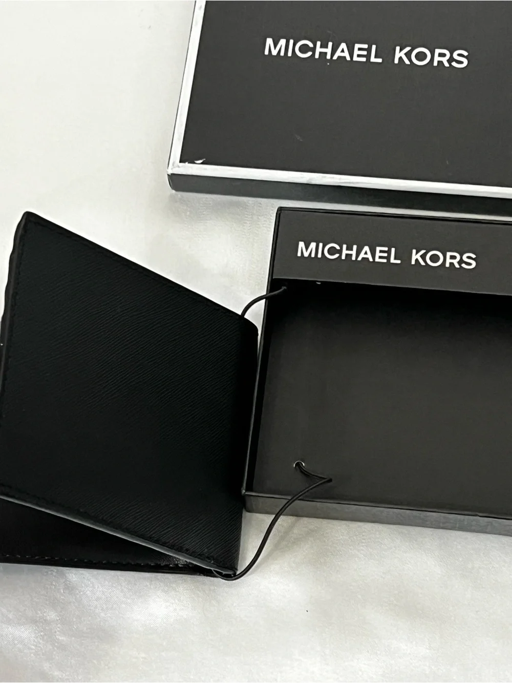 Michael Kors Men's Black Slim Billfold Wallet
